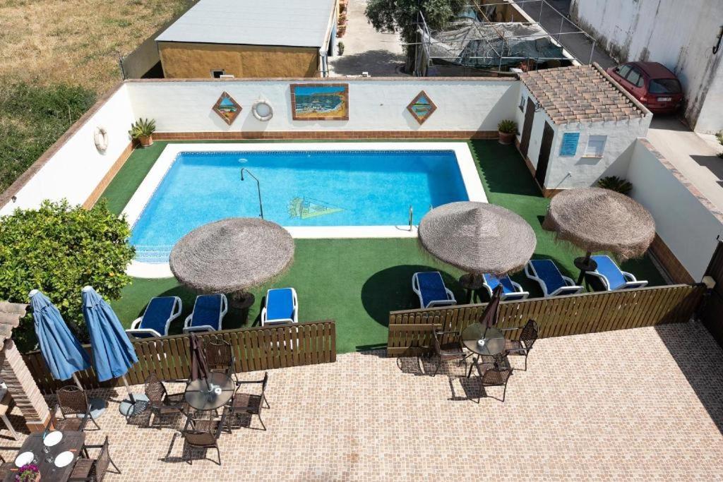 كونيل ذي لا فرونتيرا Villa Fornell - Piscina Compartida المظهر الخارجي الصورة